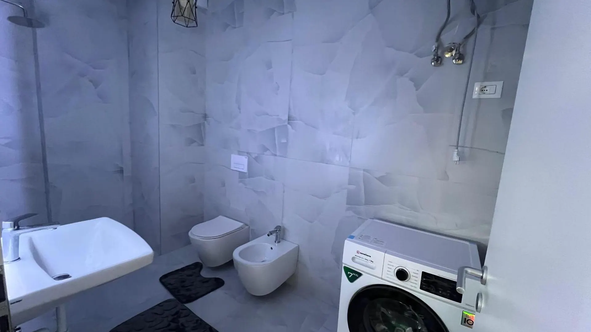 Apartament Richi'S Guest House II Tirana